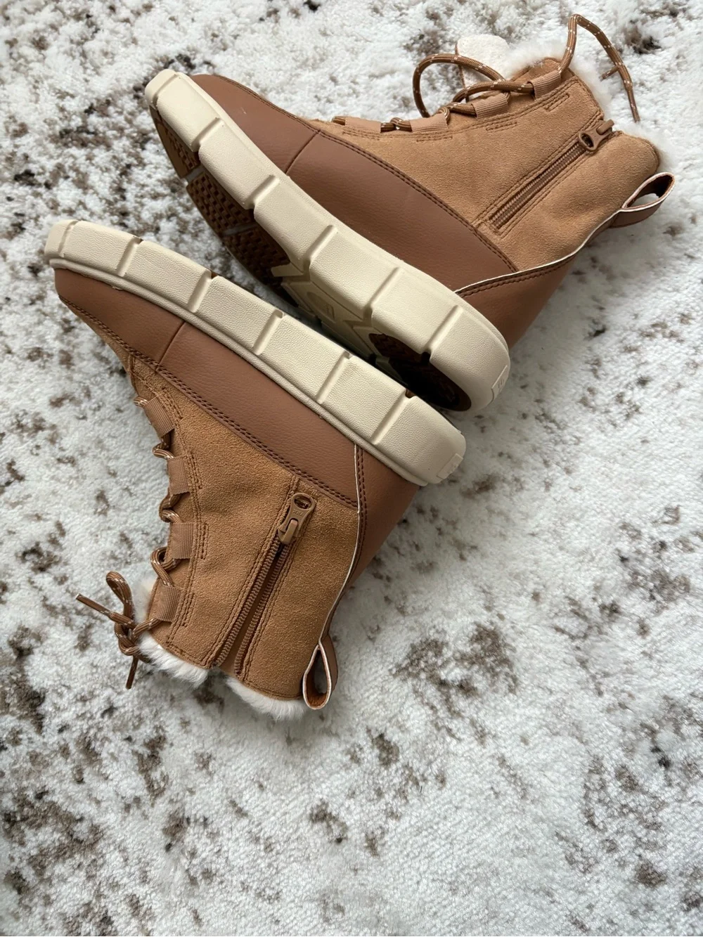 Sorel Kids Tan Faux-Fur Lined Lace-Up Boots